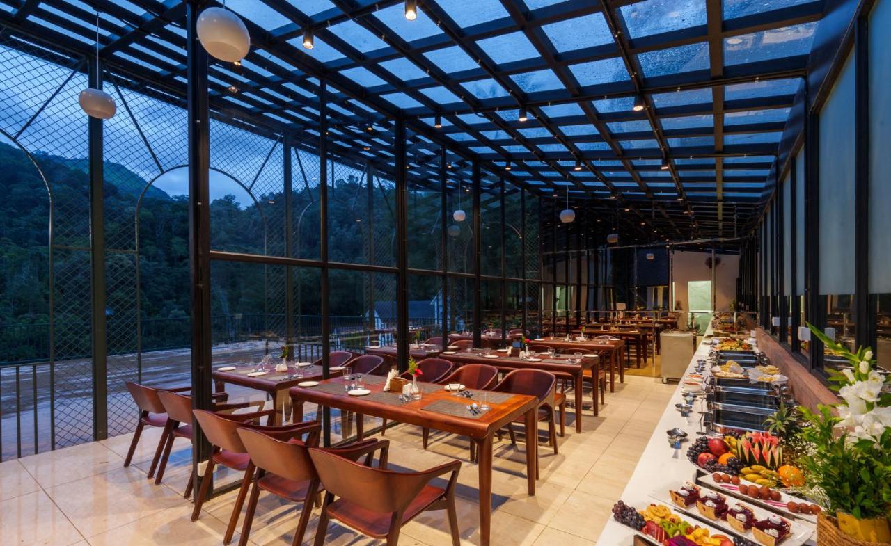 Eden Woods Resorts And Spa 무나르 외부 사진