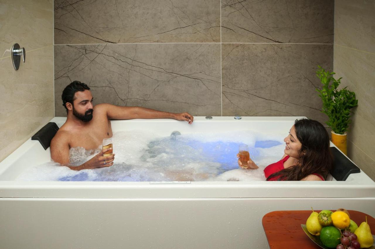 Eden Woods Resorts And Spa 무나르 외부 사진