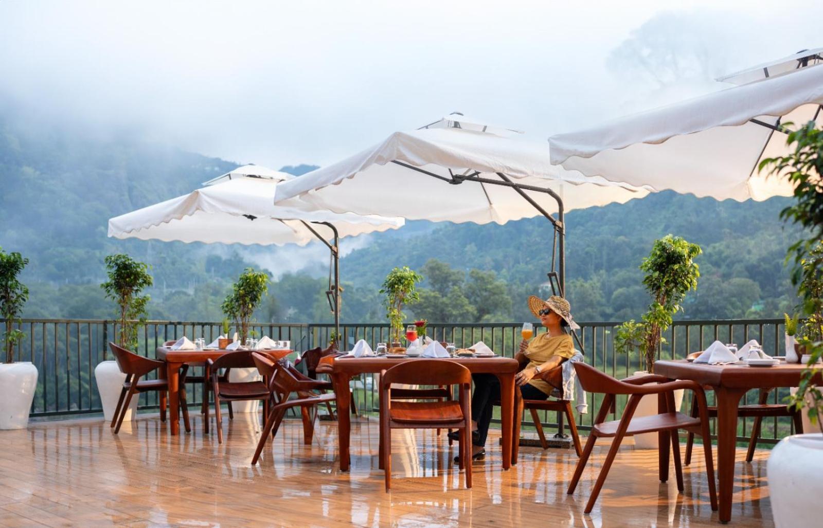 Eden Woods Resorts And Spa 무나르 외부 사진